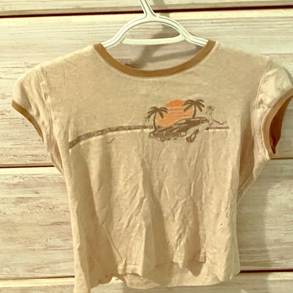 Cropped tee